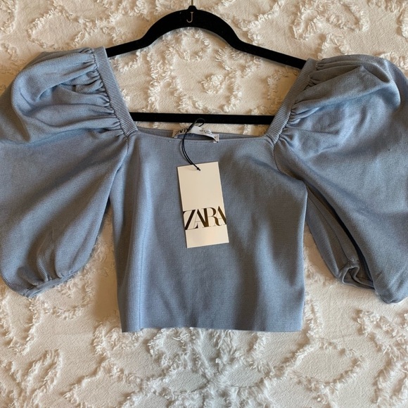 ASO Emily In Paris, Baby Blue Off-The-Shoulder Zara Ruffle Top, size Small - Picture 4 of 11